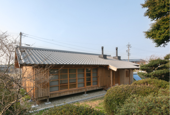 〜伝統構法と自然素材が息づく、心地よい住まい〜大工が建てる、手刻みの木の家
