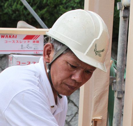 藤井　利成