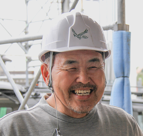 成田　光明