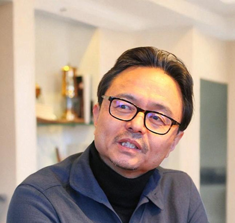 大江 忍
